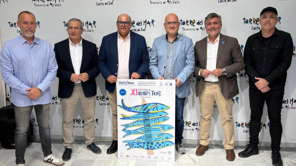 Presentación del cartel de la semifinal oriental del XI Concurso de Espetos de la Costa del Sol.