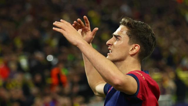 Gavi, durante un partido con el Barça.