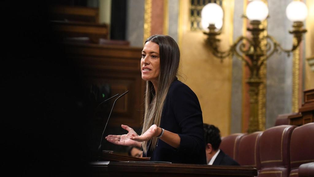 Míriam Nogueras, portavoz de Junts en el Congreso, este miércoles, durante el debate sobre el plan de rearme y el gran apagón.