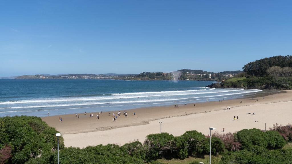 Vistas a la playa de Bastiagueiro desde After.