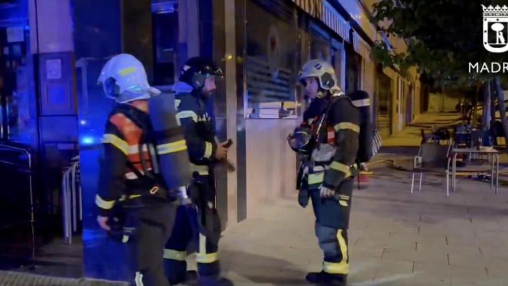 Los bomberos en Villaverde.