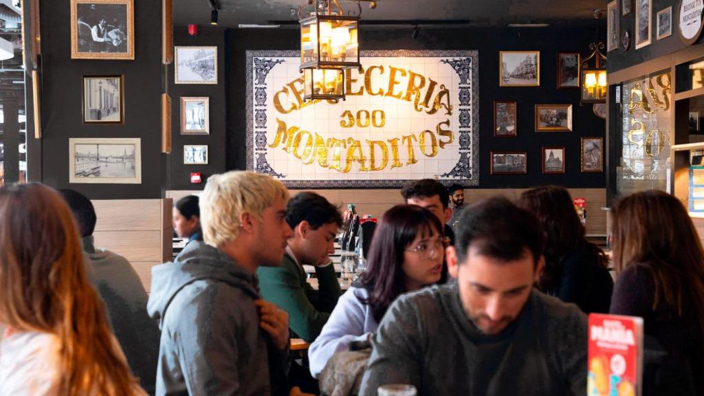 Local de un 100 Montaditos.