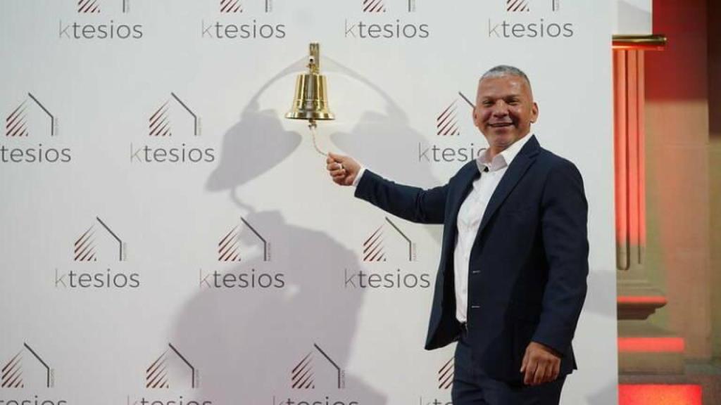 Henry Gallego, CEO de Ktesios, en el toque de campana de la socimi.