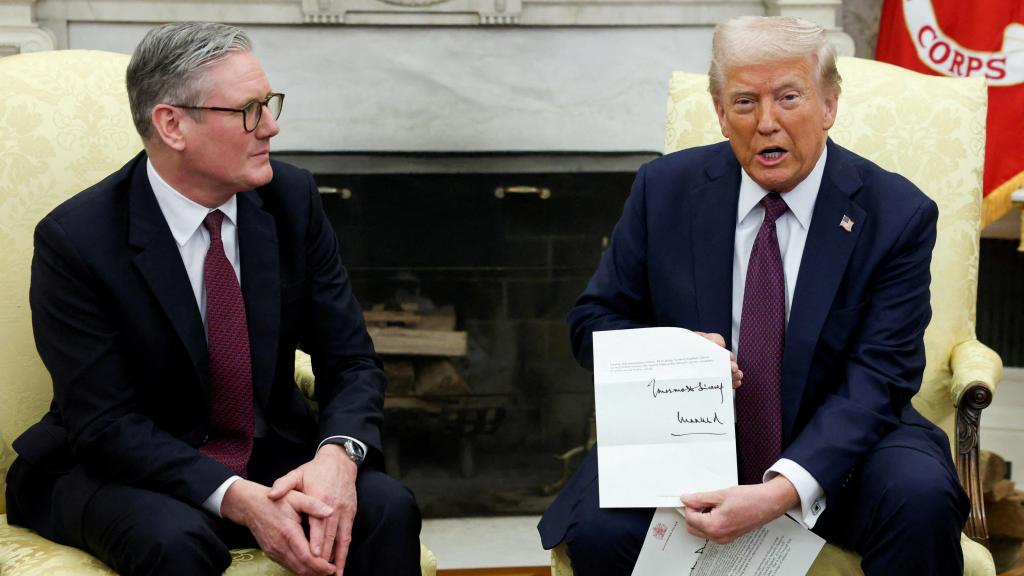El premier británico Keir Starmer reunido con Donald Trump el pasado mes de febrero en el Despacho Oval.