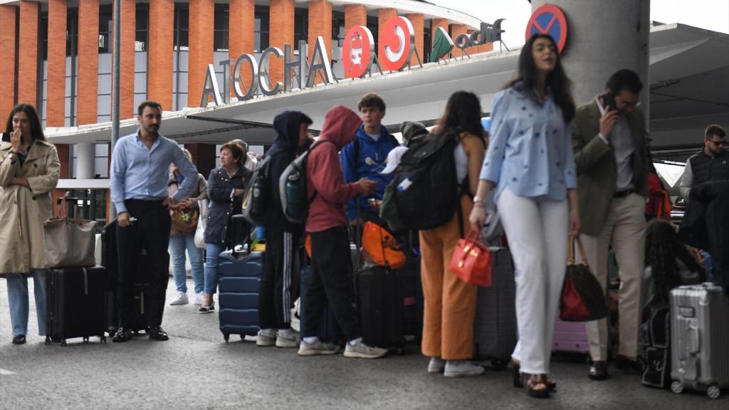 Los trenes siguen con retrasos.