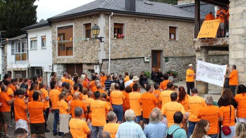 El pueblo de Porto se movilizó demandando una carretera de acceso en el 2018.