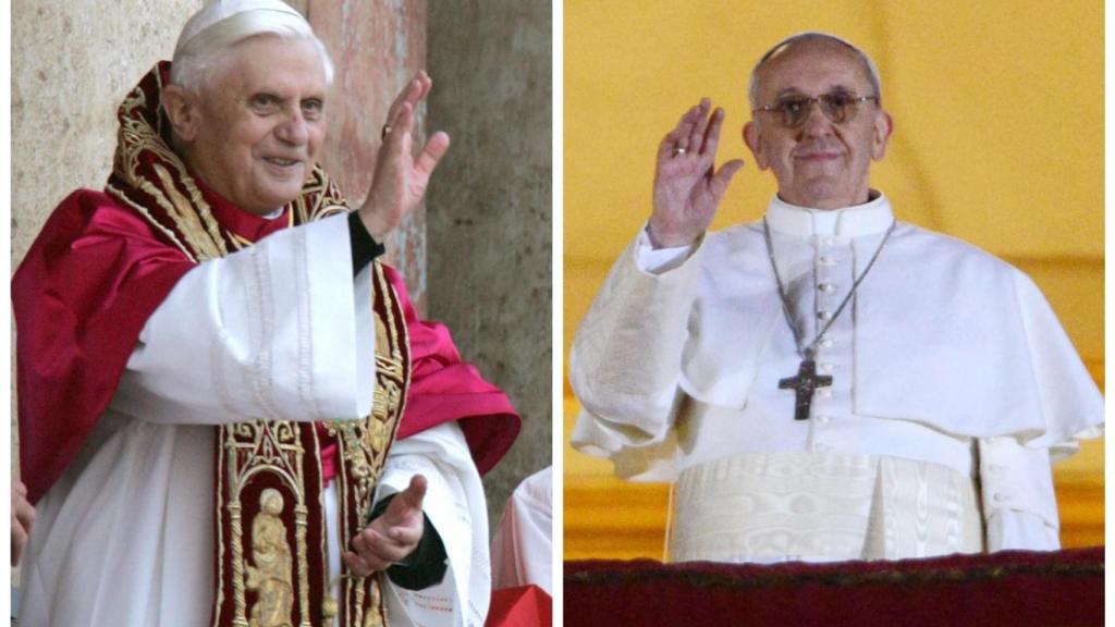 El Papa Benedicto XVI y el Papa Francisco, en el balcón de la Basílica de San Pedro en sus respectivas elecciones.
