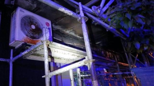 Incendio en un edificio en Negreira.