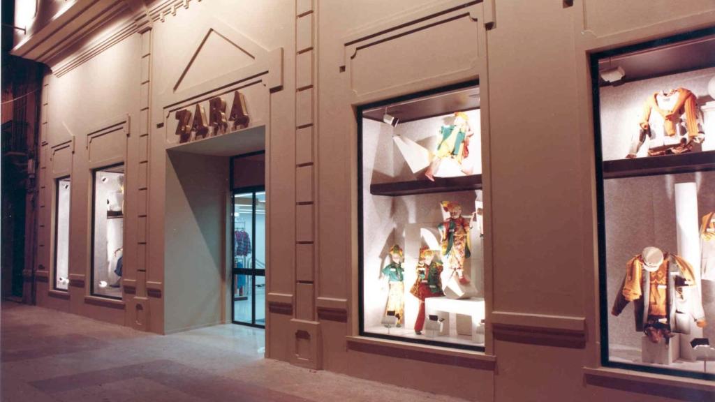Visa de la tienda de Zara en Málaga, en 1986.