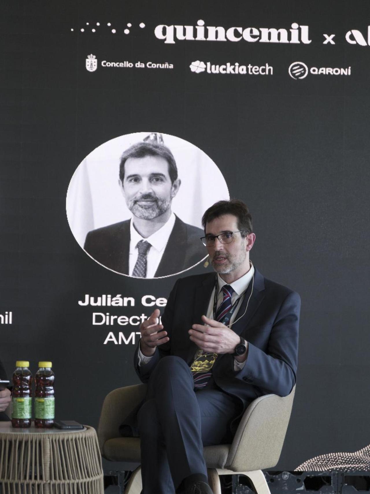 El director de AMTEGA, Julián Cerviño, en el III Foro Empresa e Inteligencia Artificial.