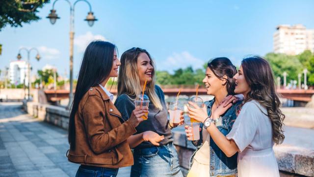 Planes con amigas para disfrutar un domingo de sol.