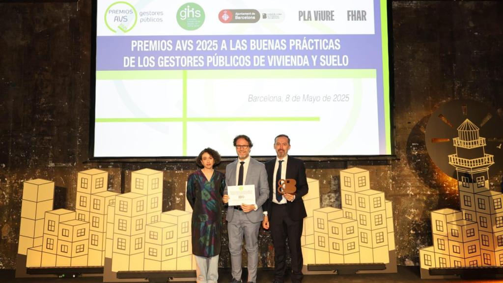 Jesús Corroto, gerente del Consorcio de Toledo, recogiendo el premio.