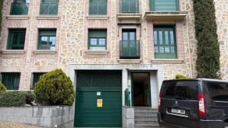 Imagen de la vivienda donde se ha producido el asesinato en Miraflores.