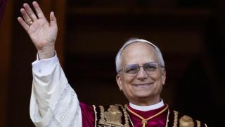 Robert Francis Prevost, tras convertirse en Papa León XIV.