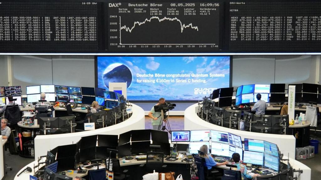 Interior del parqué de la Bolsa de Fráncfort.