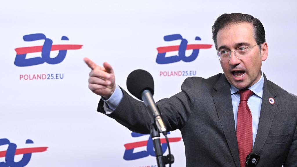 José Manuel Albares, ministro de Exteriores, en la reunión informal del Consejo de la UE celebrada en Varsovia.