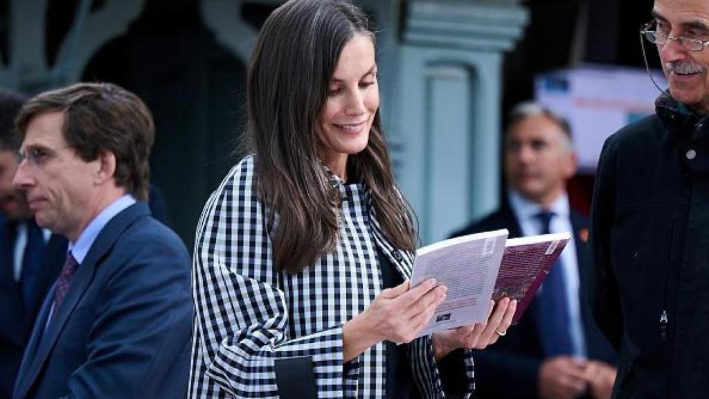 La Reina, en la Feria de los Libros permanente de Madrid.
