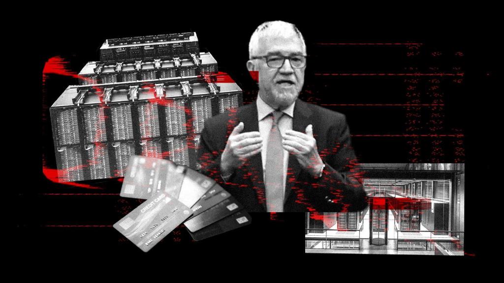 El director del consorcio público BSC-CNS, Mateo Valero Cortés, junto a una imagen del supercomputador MareNostrum.