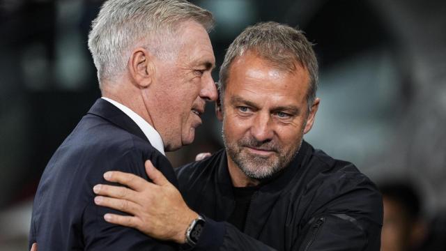 Carlo Ancelotti y Hansi Flick, en un Clásico