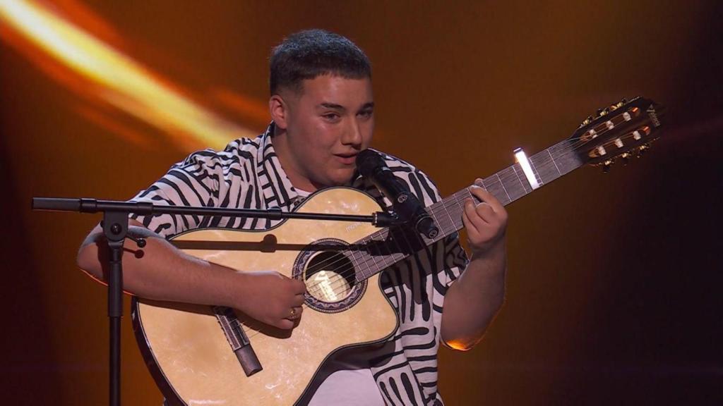 Emilio, el joven flamenco de A Coruña que arrasa en La Voz Kids con un pleno de coaches