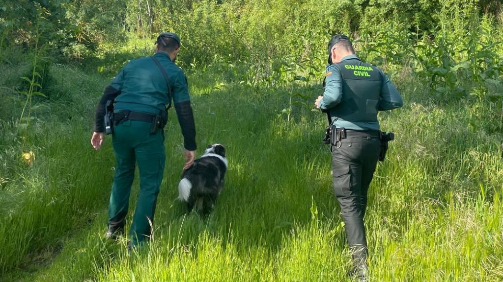 Agentes de la Guardia Civil durante la búsqueda del José Luis Domínguez Álvarez