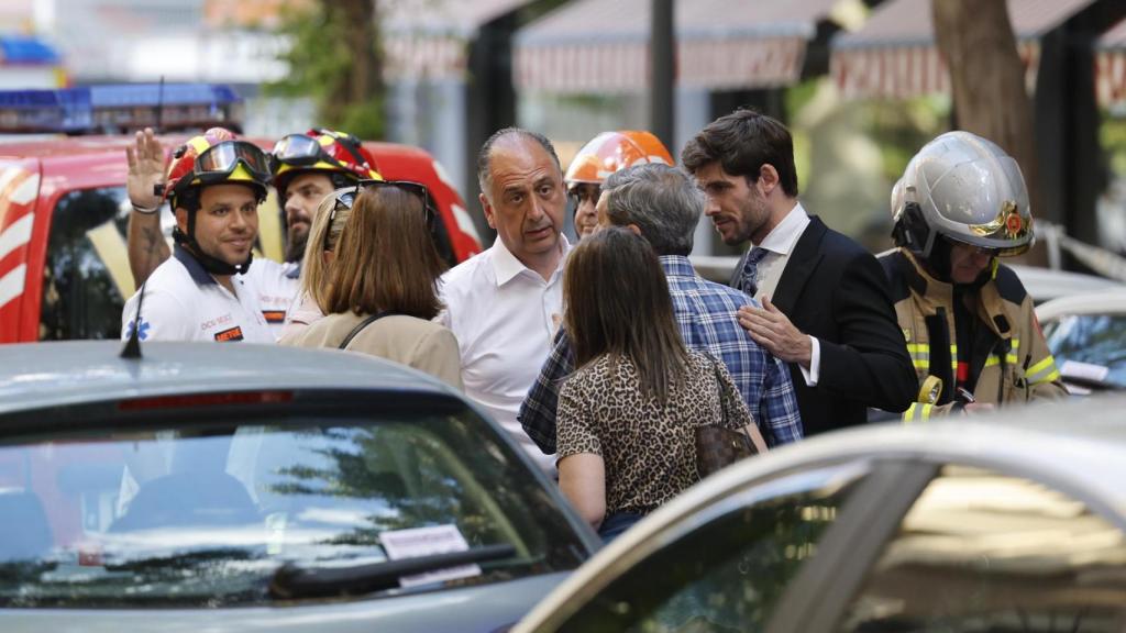 El concejal Juan Carlos Caballero y el conseller Juan Carlos Valderrama. EFE / Ana Escobar
