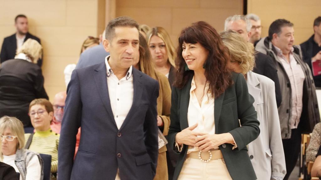 El secretario general de CCOO Castilla y León, Vicente Andrés, y la ministra de Igualdad, Ana Redondo, al inicio del Encuentro de la Red de Mujeres Sindicalistas por la Igualdad, este lunes en Valladolid