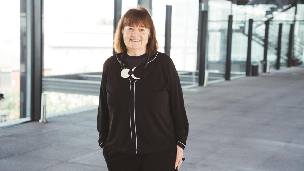 Retrato de la artista Marisa González.