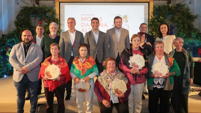La Diputación de Pontevedra aspira a ondear la bandera del impulso al gallego.
