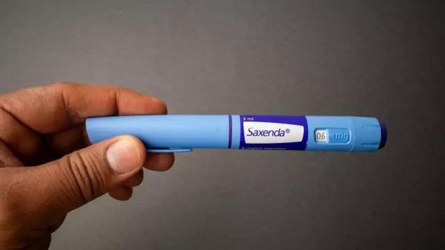 La liraglutida, que se vende bajo las marca Saxenda, es un agonista del receptor del péptido similar al glucagón 1(GLP-1 RA).