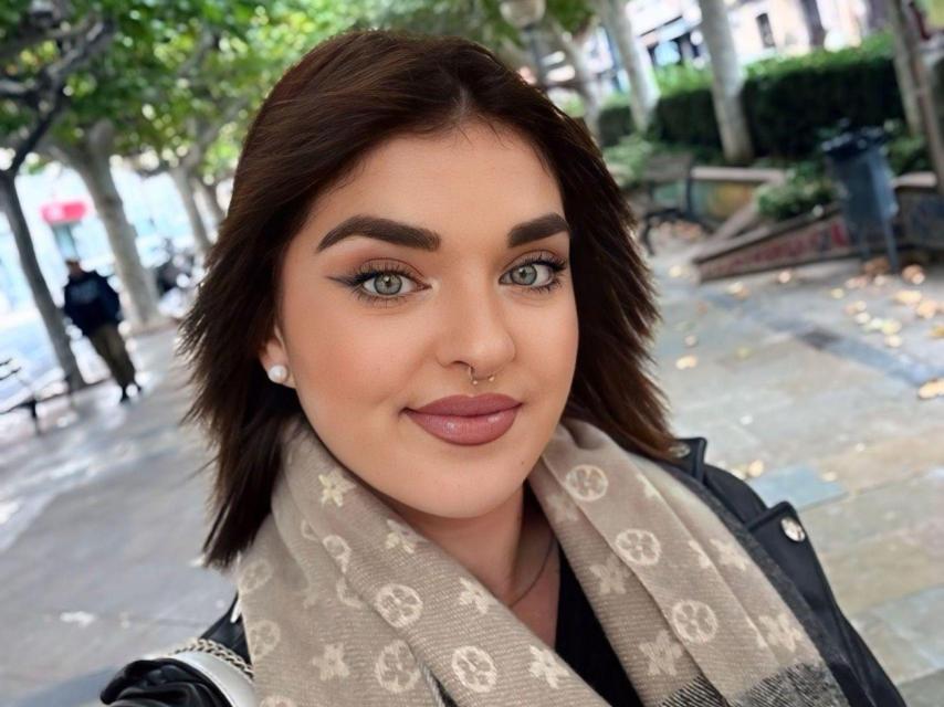 Laura confía en que encontrará a sus padres biológicos