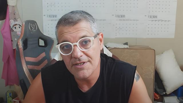 Frank confiesa la realidad de su vida.