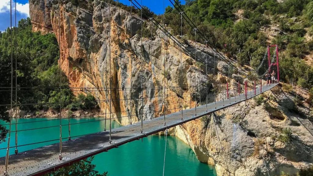 Puente colgante Motfalcó.