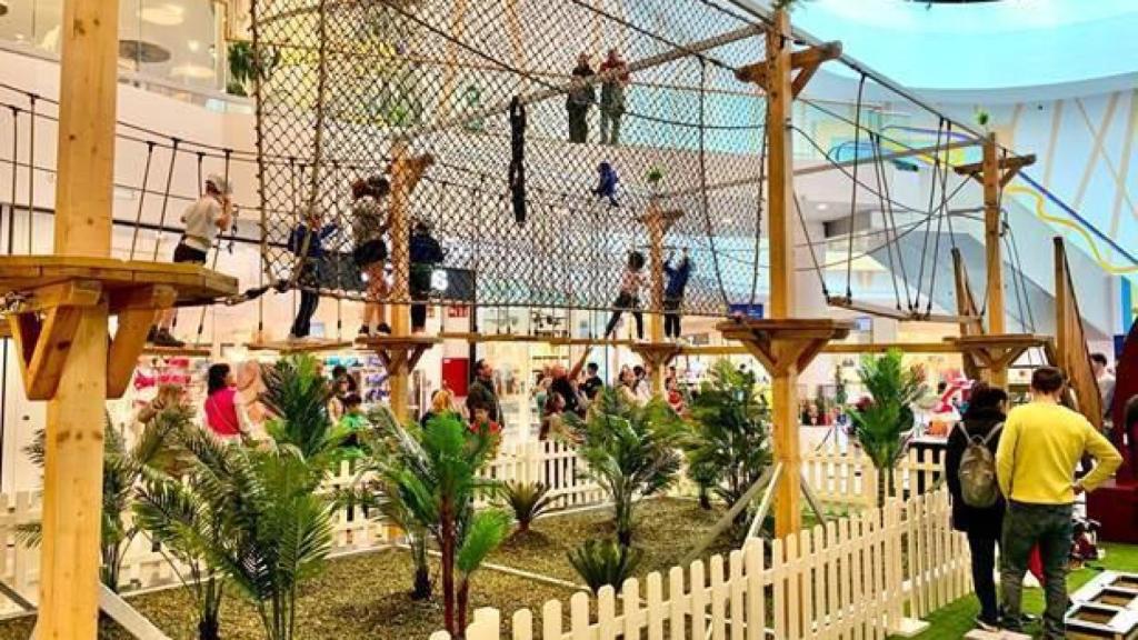 RÍO Shopping instala un parque de aventuras gratuito para toda la familia en Valladolid