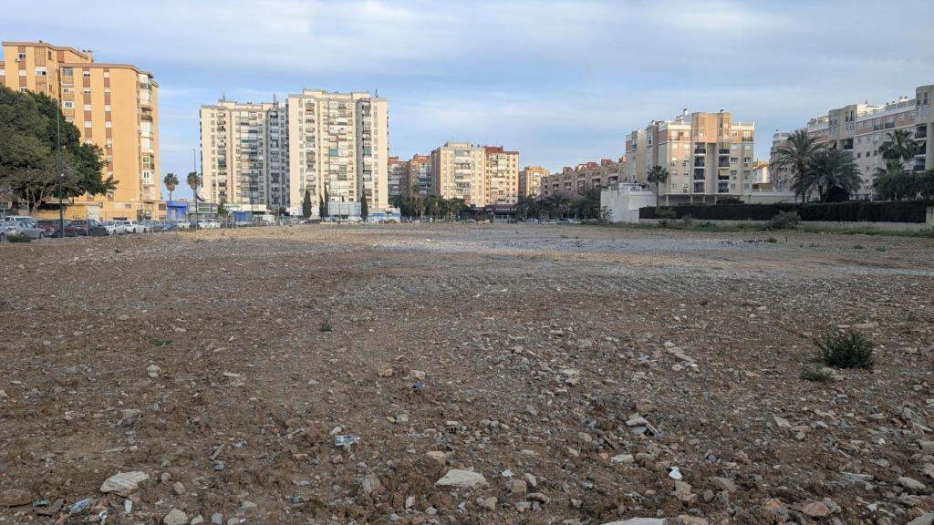 Vista de los terrenos de las antiguas cocheras de Portillo en Carretera de Cádiz, en Málaga.