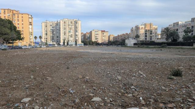 Vista de los terrenos de las antiguas cocheras de Portillo en Carretera de Cádiz, en Málaga.