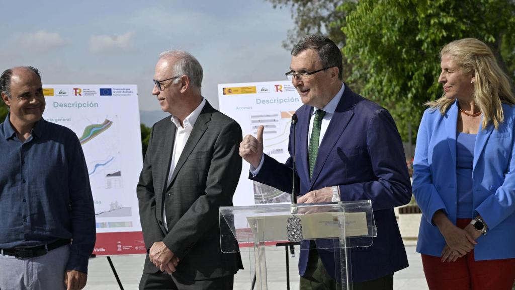 El alcalde de Murcia, José Ballesta, presenta este martes el nuevo proyecto de renaturalización en el marco del plan Murcia Río II.