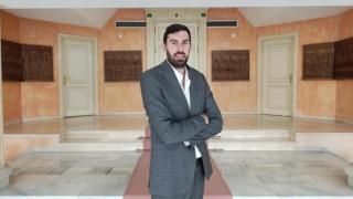 El presidente de Vox Región de Murcia, José Ángel Antelo, posa para EL ESPAÑOL en la Asamblea Regional