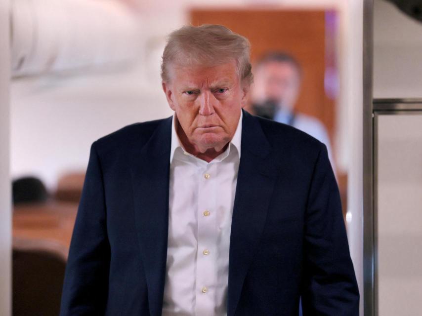 Donald Trump, en el Air Force One, camino del Golfo pérsico.