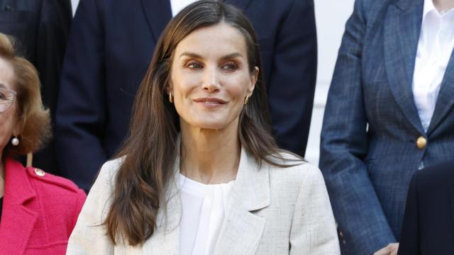 La Reina, en el exterior de Zarzuela.