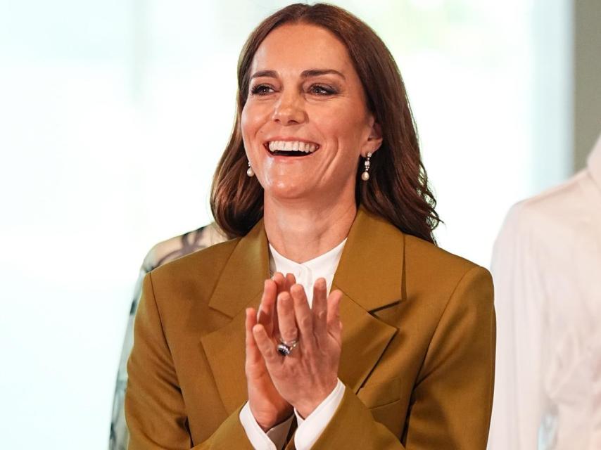 La Princesa lucía el anillo de zafiro de Lady Di.