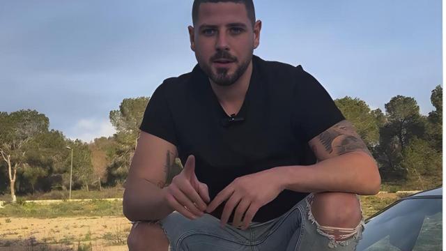 Pedro Bastida, mecánico.