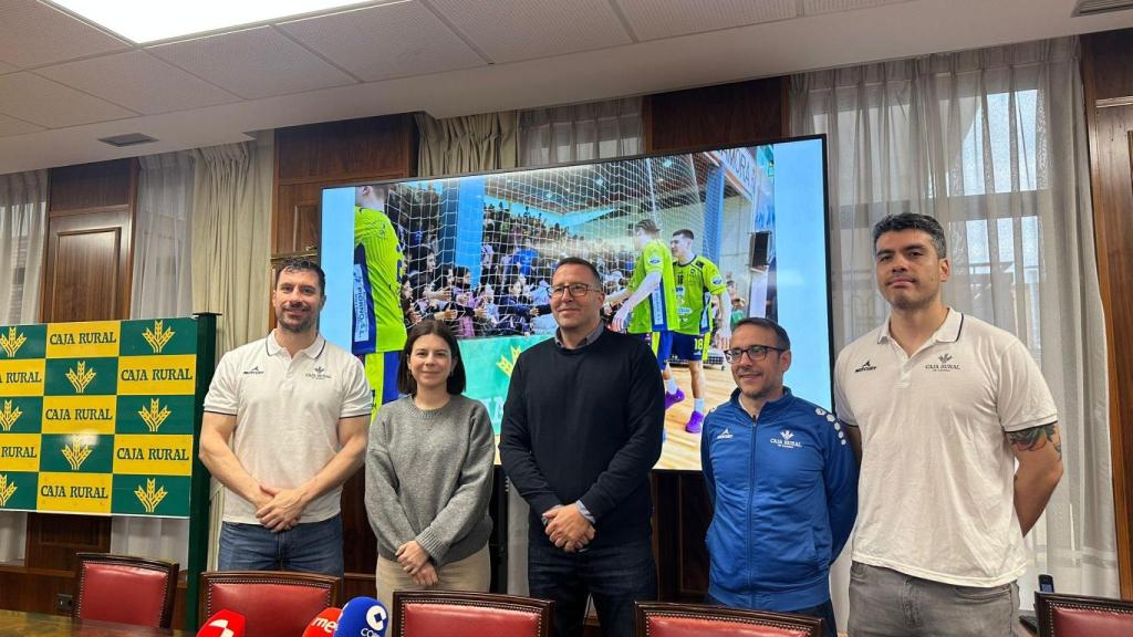 Presentación de la fase de ascenso a División de Honor Plata del Balonmano Zamora Caja Rural
