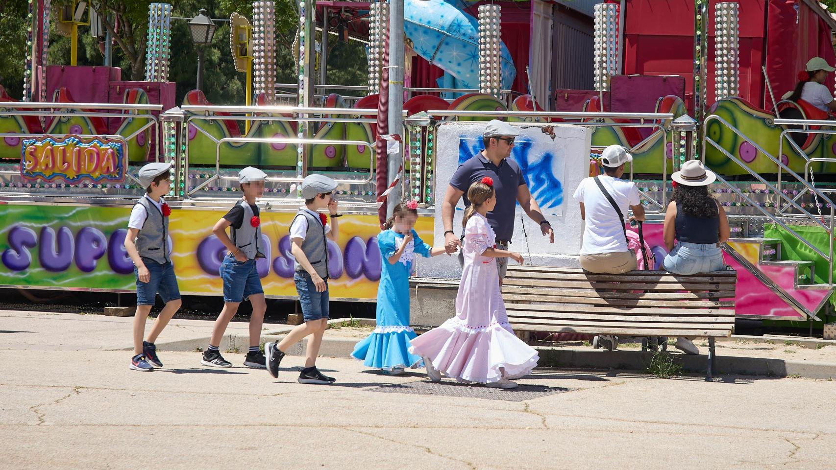 Varias personas en la Pradera de San Isidro
