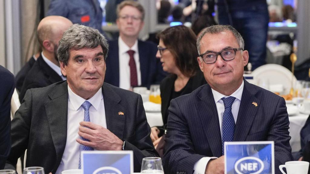 José Luis Escrivá, gobernador del Banco de España, junto a su homólogo del Bundesbank, Joachim Nagel, durante un desayuno informativo de Fórum Europa celebrado el miércoles.