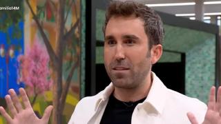 Aitor Albizua en el plató de 'La Familia de la Tele'