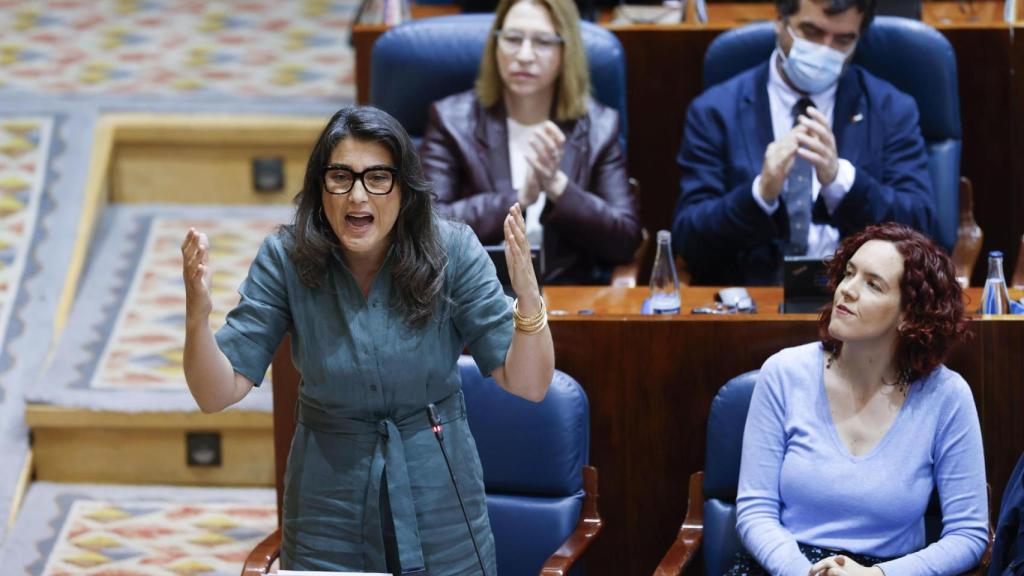 La portavoz de Más Madrid en la Asamblea de Madrid, Manuela Bergero (izquierda)