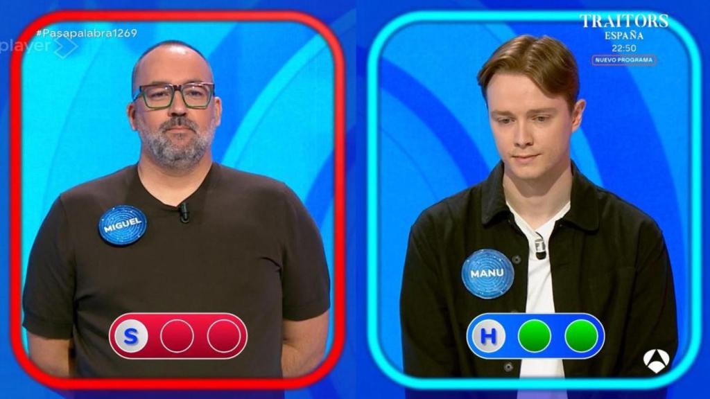 Miguel, aspirante a la silla azul, y Manu en 'Pasapalabra'.