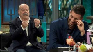 David Broncano y Antonio Resines en La Revuelta.