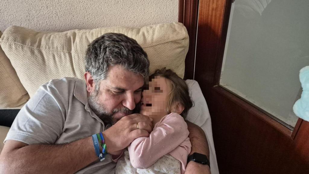 Gabriel, el padre de Lucía, sufrió un ictus hace unos años.